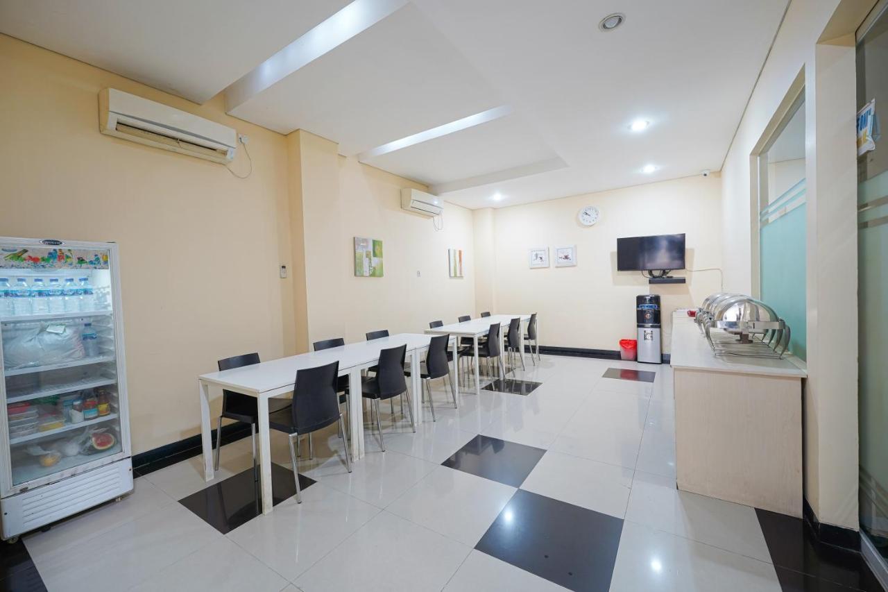 Multi 88 Syariah Otel Cakarta Dış mekan fotoğraf