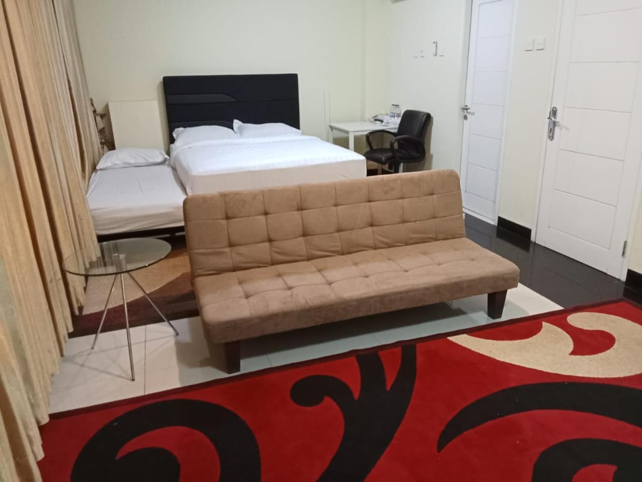 Multi 88 Syariah Otel Cakarta Dış mekan fotoğraf
