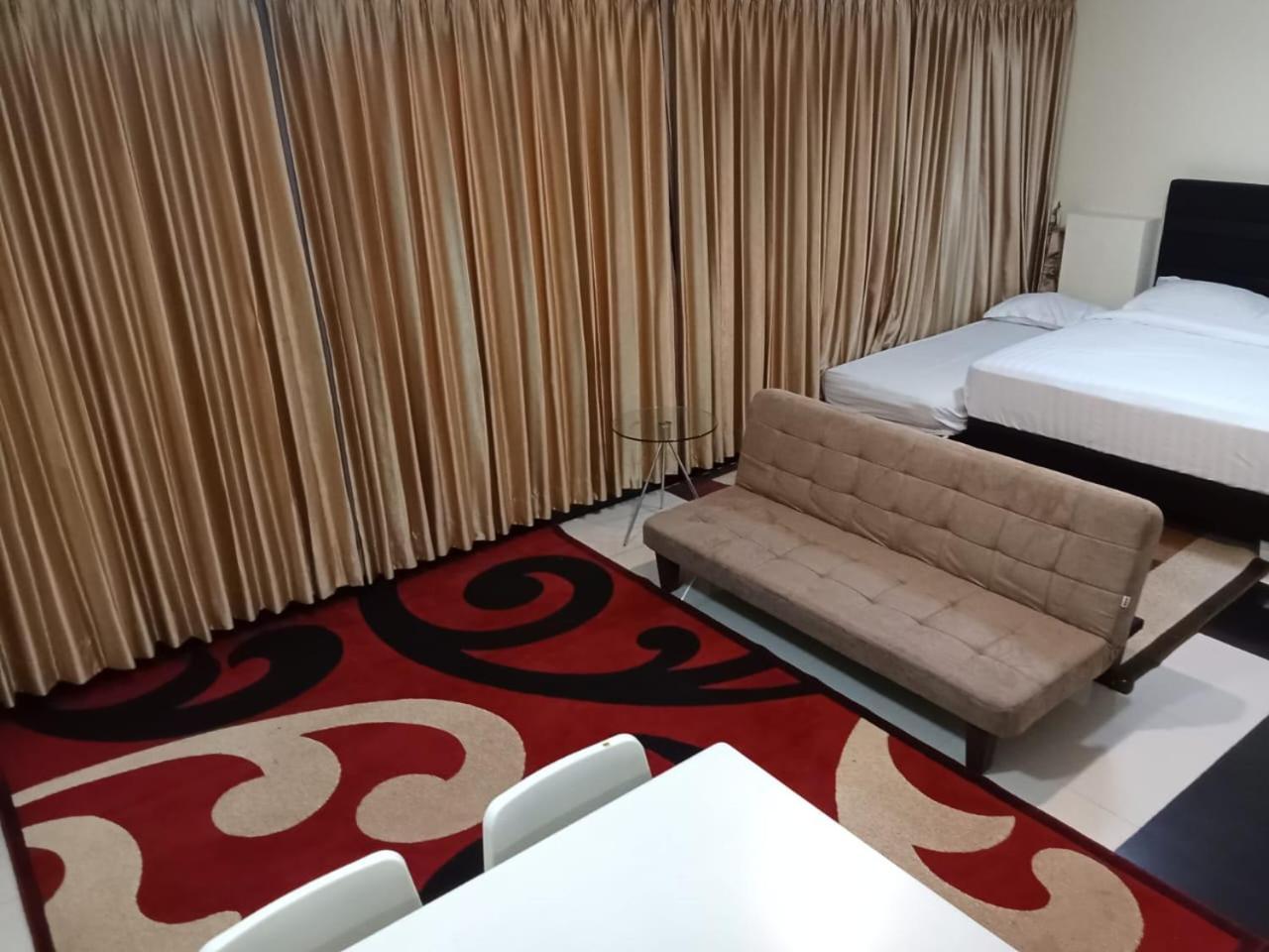 Multi 88 Syariah Otel Cakarta Dış mekan fotoğraf